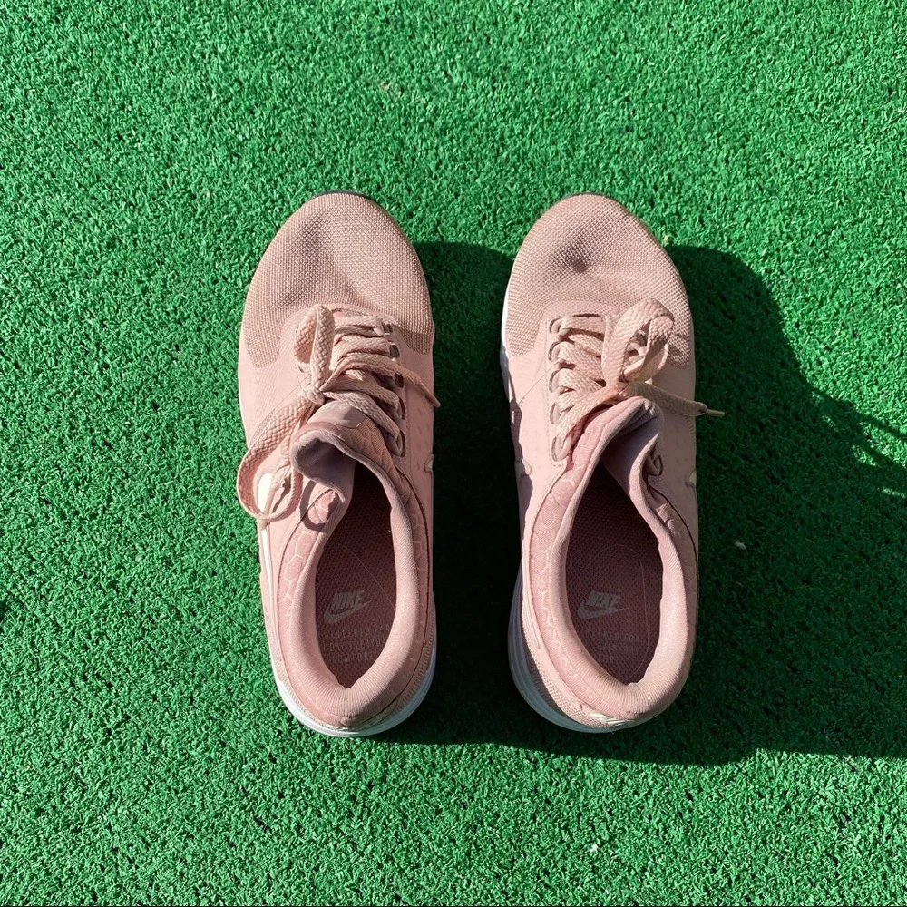 Women’s Nike Air Max Zero - Picture 3 of 8